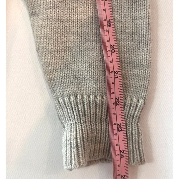 Vintage 70’s Kingsport Mens V-Neck Gray Sweater Small (34-36) Business Casual - Picture 3 of 6